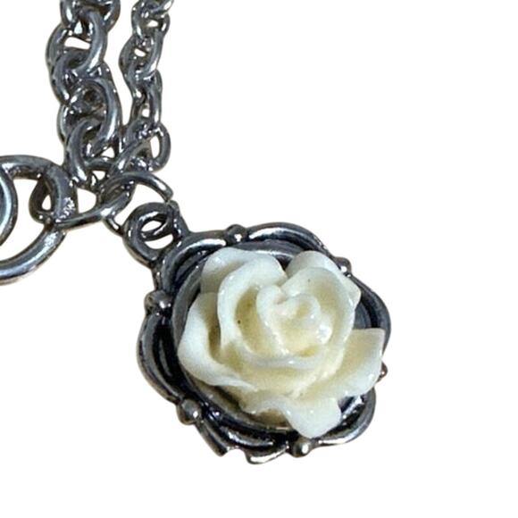 Womens Boot Chain White Roses charms Silver Tone 14” HomeMade Brand New NWT - Picture 6 of 8